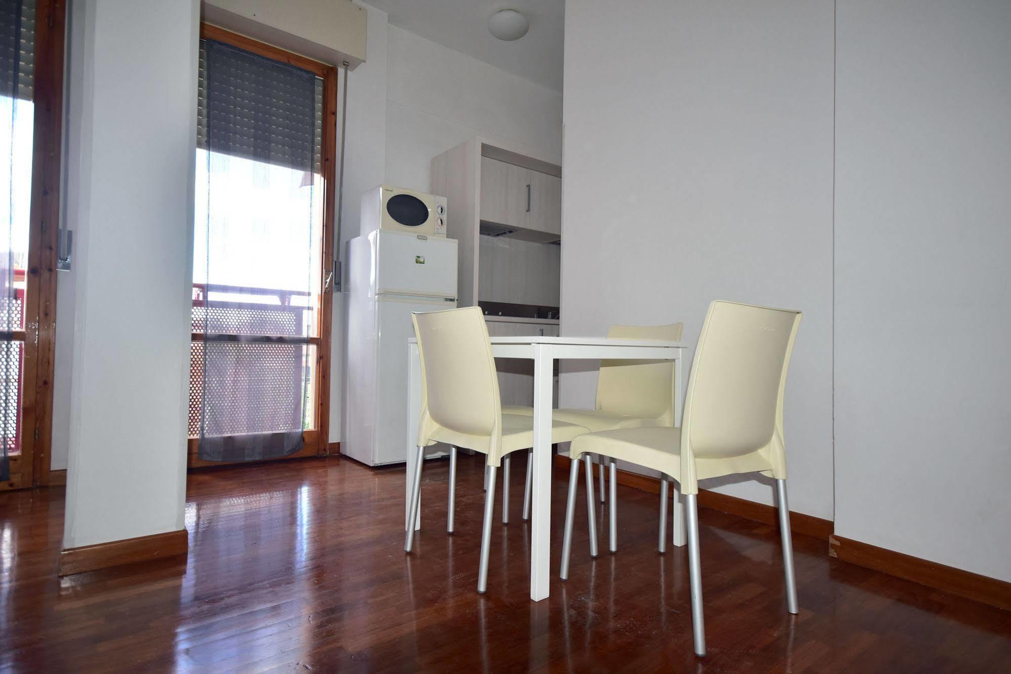 Residence Avana Σενιγκάλια Εξωτερικό φωτογραφία